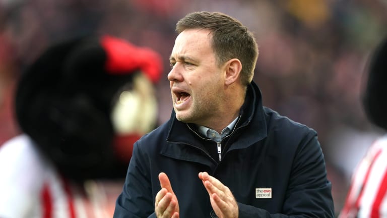 'Praise the players' - Sunderland boss wants no credit for overcoming 'nightmare' scenario
